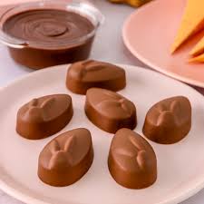 FORMA SILICONE BWB BOMBOM OVO COELHO 10608 LANÇAMENTO PÁSCOA