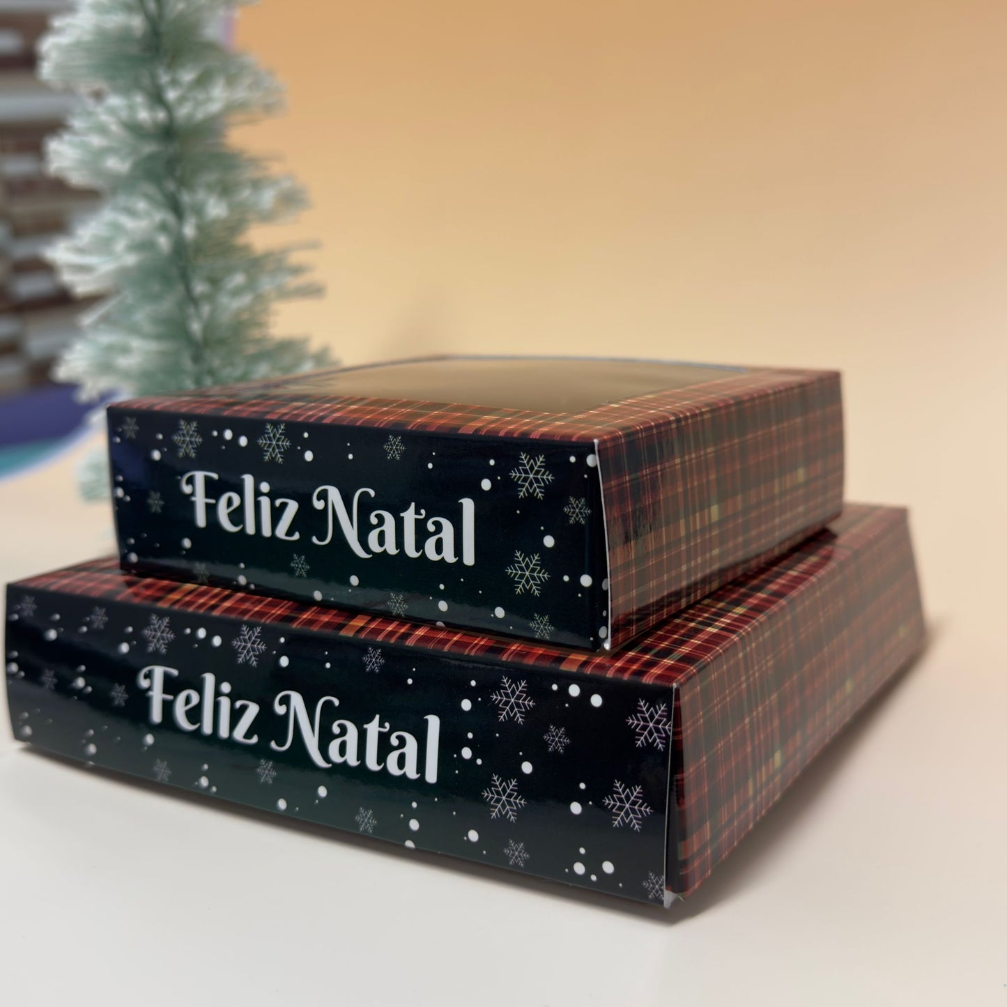 Caixa para 16 doces Xadrez Natal (10 unidades)